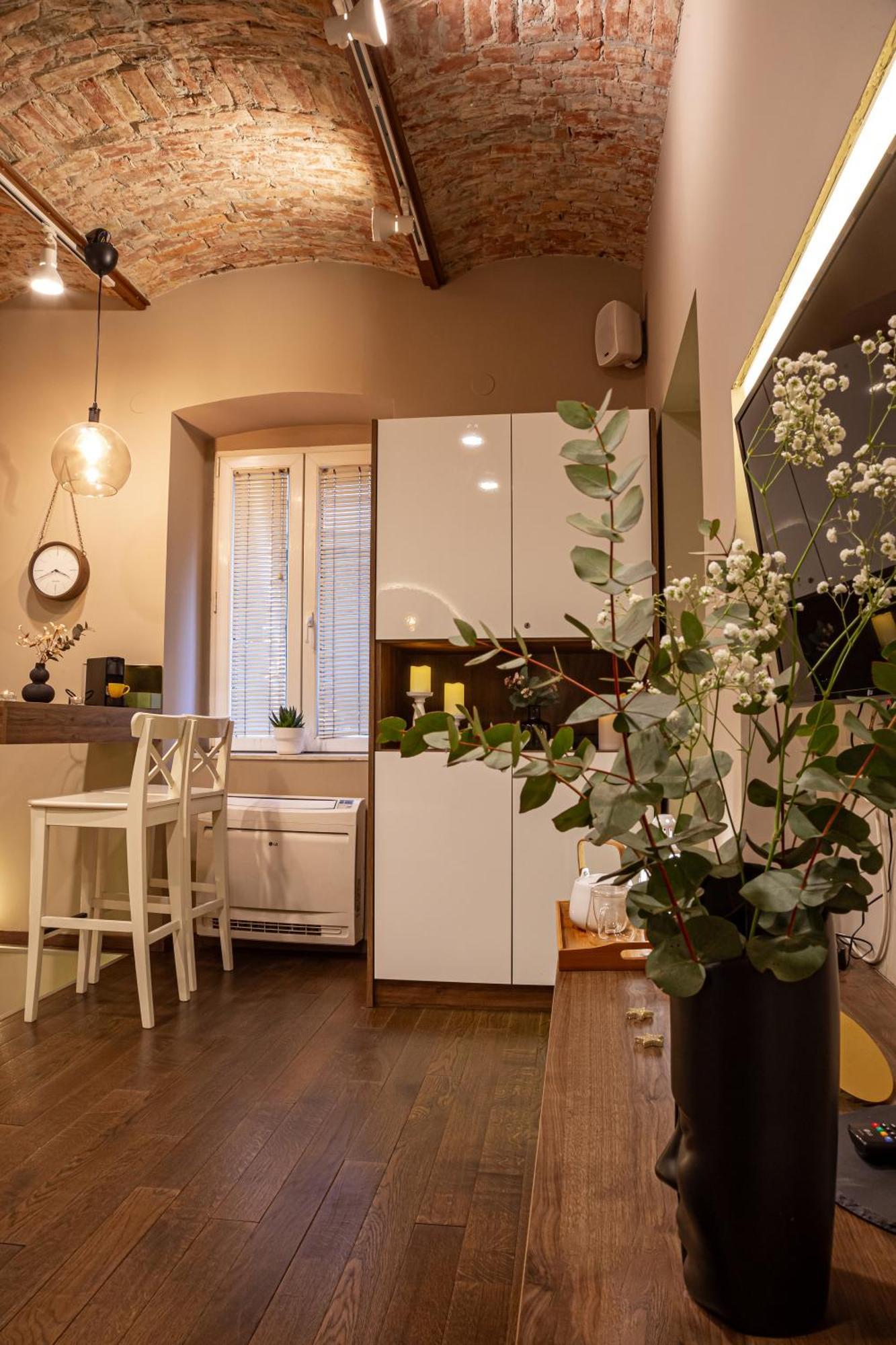 Venus Apartment With Jacuzzi And Sauna - City Center Belgrado Esterno foto