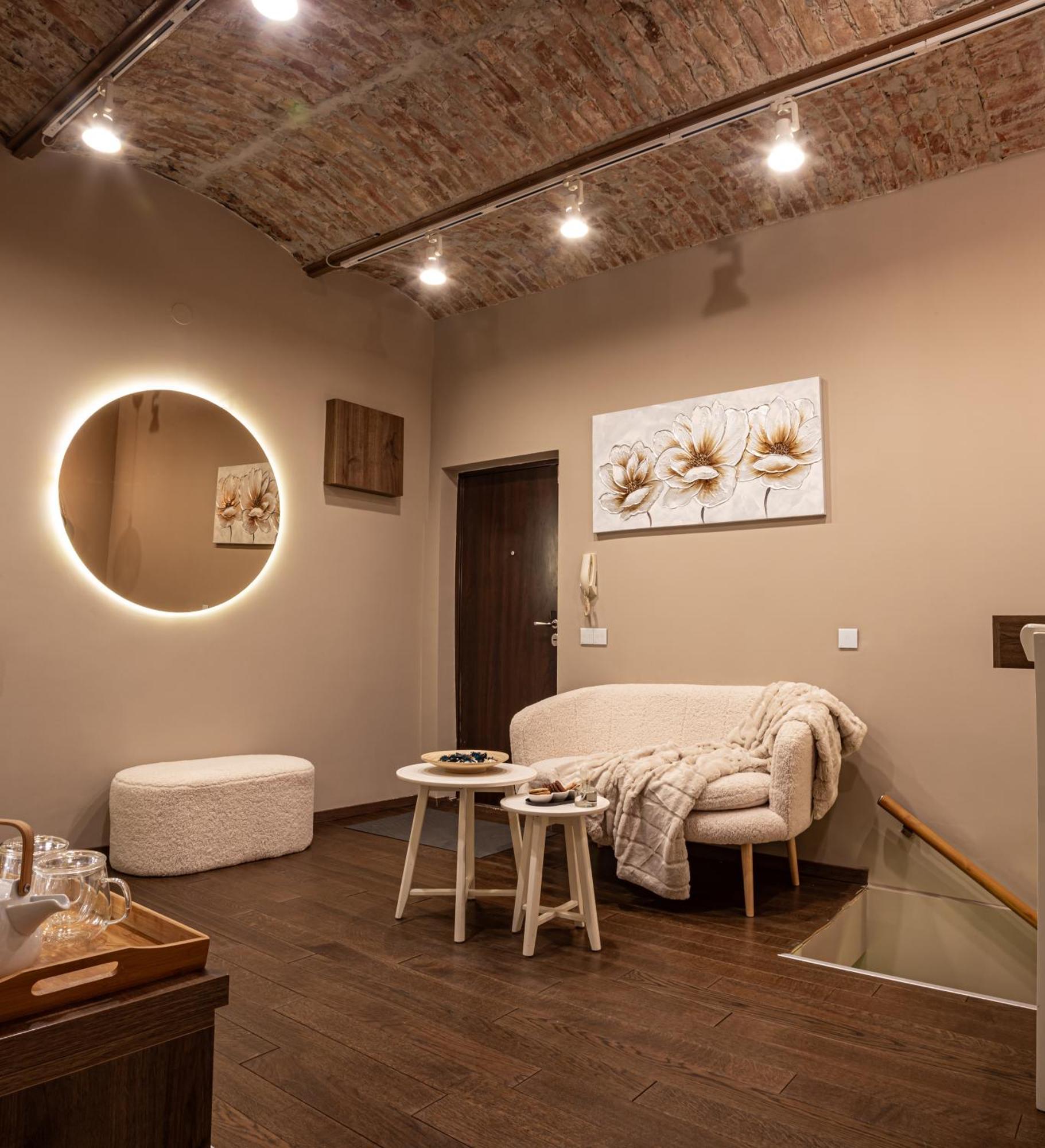 Venus Apartment With Jacuzzi And Sauna - City Center Belgrado Esterno foto