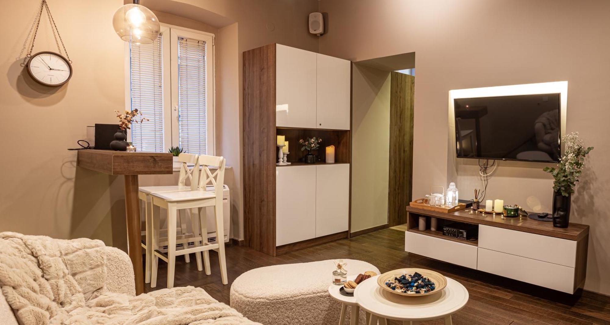 Venus Apartment With Jacuzzi And Sauna - City Center Belgrado Esterno foto