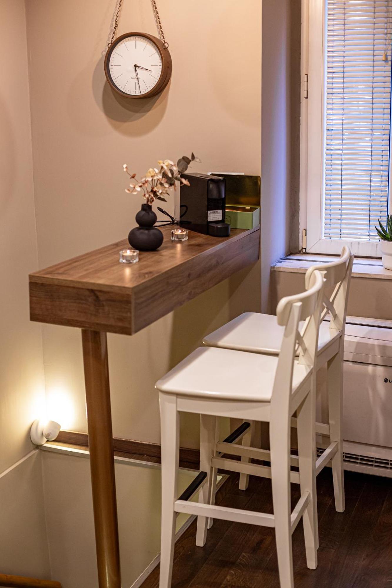 Venus Apartment With Jacuzzi And Sauna - City Center Belgrado Esterno foto